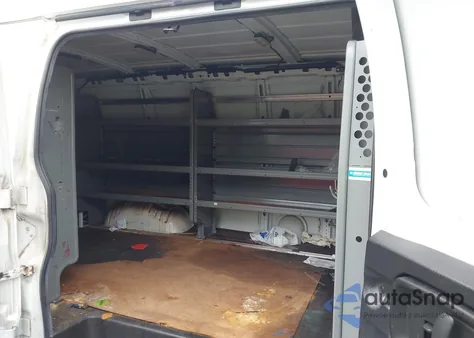 2017 Chevrolet Express G2500 Work Van из США, поврежденный, VIN 1GCWGAFF4H1128254